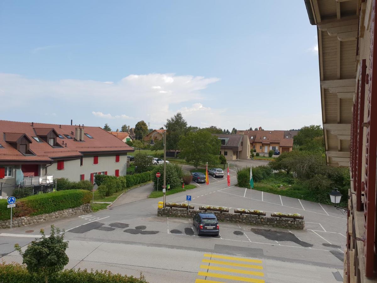 Auberge De Ballens Экстерьер фото