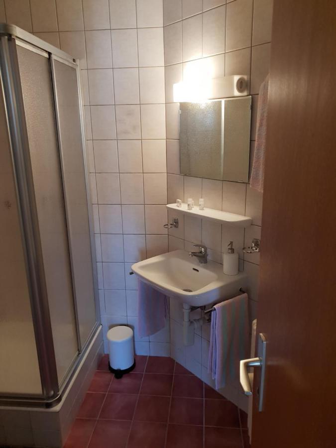 Auberge De Ballens Экстерьер фото